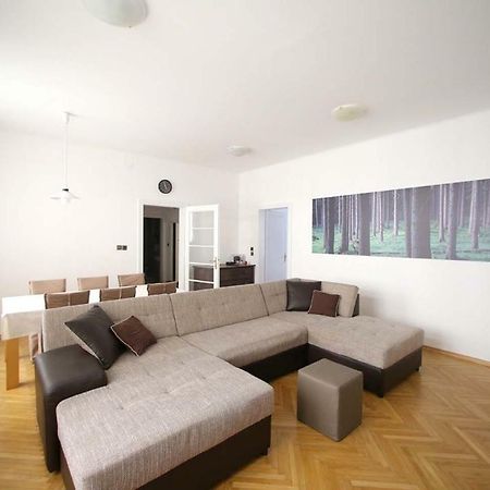 Skyscraper Apartment Tour As Любляна Екстер'єр фото